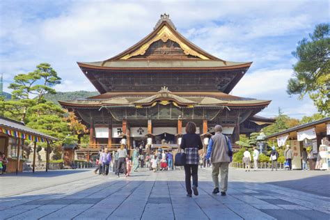 Zenko-ji Temple - GaijinPot Travel