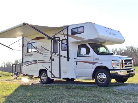 class b or small class c motorhome - Annalee Tuck