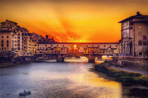 Ponte Vecchio sunset in Florence, Italy -- photo by Karen Hutton ...