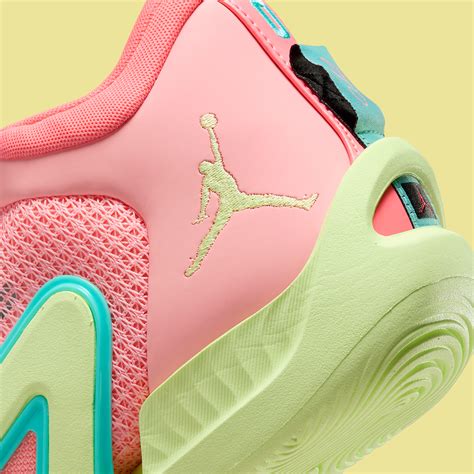 Jordan Tatum 1 "Pink Lemonade" DX6733-600 | SneakerNews.com