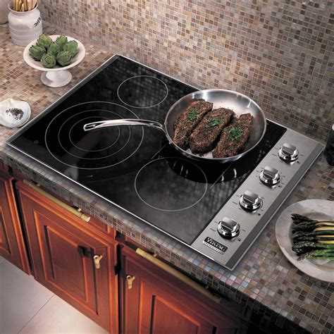 Viking Professional 5 Series 30-Inch 4-Burner Electric Radiant Cooktop ...