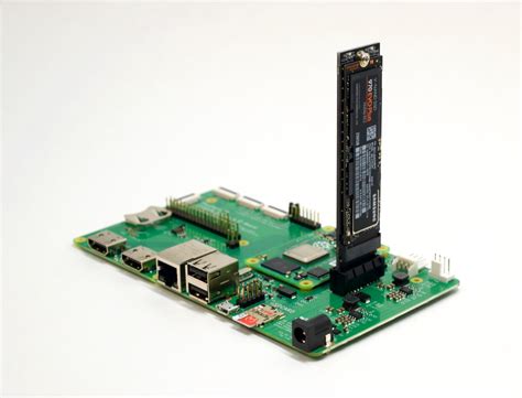 The Raspberry Pi Compute Module 4 Review | Jeff Geerling