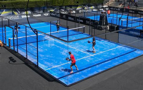 The padel court, measurements and materials