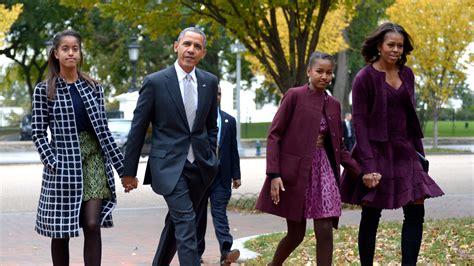 The Obamas Just Bought a House in California | Teen Vogue