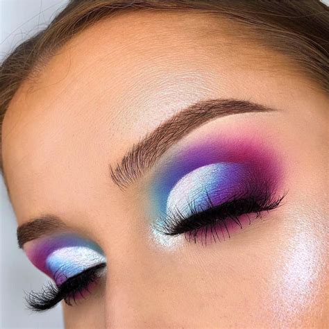 29 Colourful makeup looks the easiest way to update your look