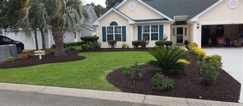 The Advantages Of Using Rubber Mulch On Landscaping Projects