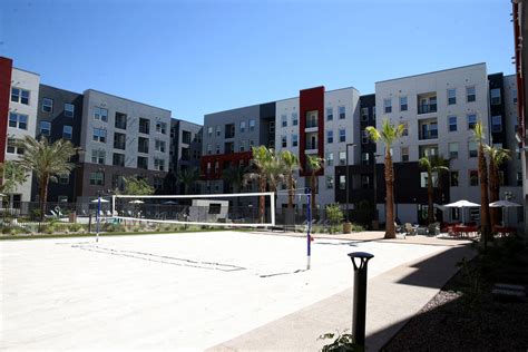 New UNLV dorms are big step toward community on campus | VIDEO | Las ...