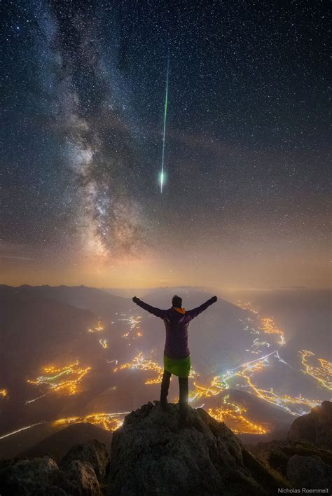 APOD: 2019 January 14 - Meteor and Milky Way over the Alps