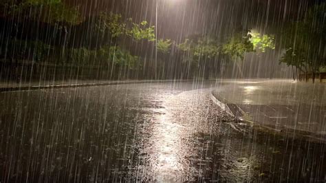 Get Instant Sleep with Beautiful Heavy Rain & Terrible Thunder in ...