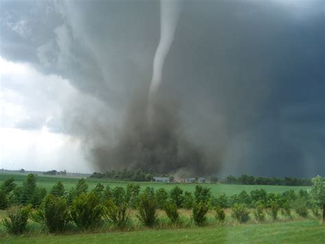 Severe Weather 101: Tornado Types