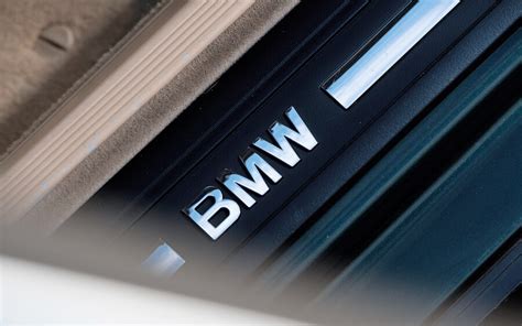 BMW 7 Series (E38) model guide - Prestige & Performance Car