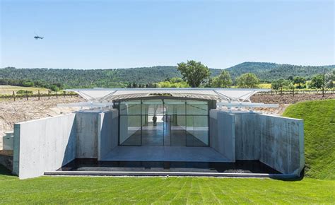 Gallery of Château La Coste Art Gallery / Renzo Piano Building Workshop ...