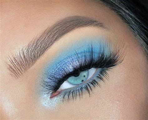 Top 50 Best Light Blue Eyeshadow Ideas For Women | Colorful eye makeup ...