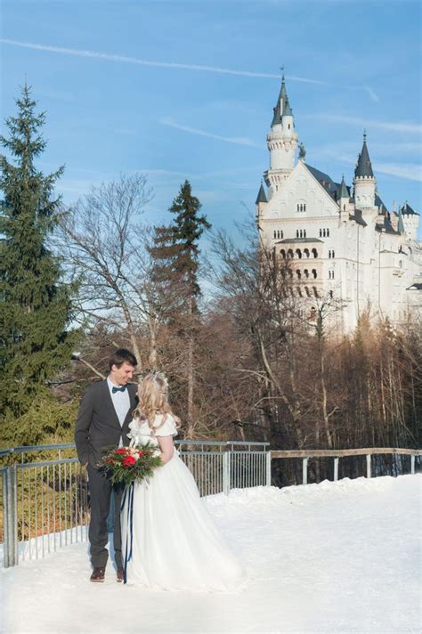 Snowy Neuschwanstein Castle Wedding Shoot | Castle wedding, Wedding ...