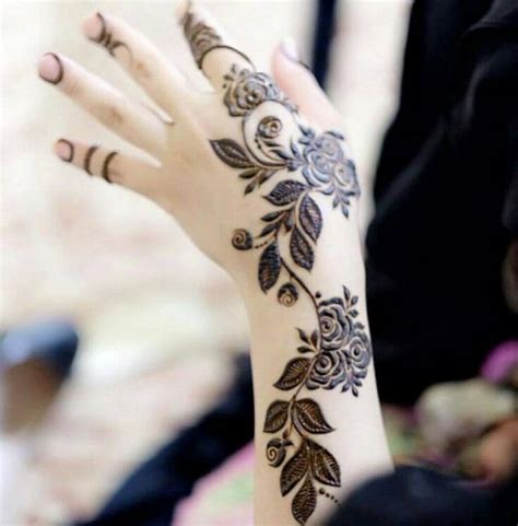 9 New and Gorgeous Bail Mehndi Designs with Pictures | Styles At Life