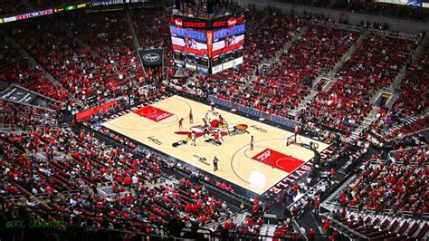 Louisville basketball set to welcome biggest KFC Yum! Center crowd ...