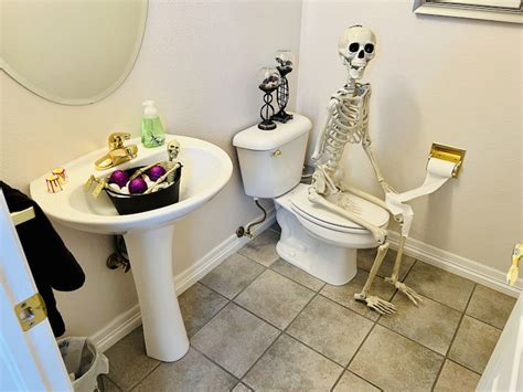 Easy and Fun DIY Halloween Bathroom Decor on a Budget - Chas' Crazy ...