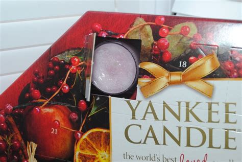 Yankee Candle Tea Light Advent Calendar Review - Really Ree