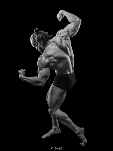 Hersovyac – Classic Physique Posing Pack : Learn To Pose Like A ...