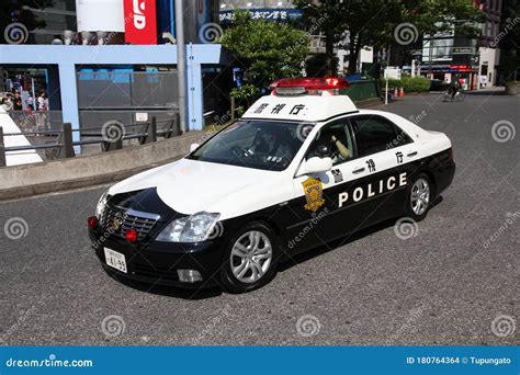 Japanese police car editorial stock image. Image of shibuya - 180764364