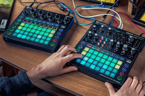 Novation Circuit Rhythm vs Circuit Tracks | Spec Comparison - Focus Camera