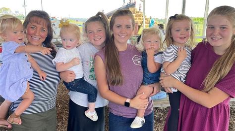 Which Kids From The Duggar Clan Have Left The Family? There's More Than ...