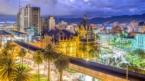 Medellín: LA CIUDAD DE LA ETERNA PRIMAVERA - Primicia Diario