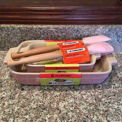 LE CREUSET PINK BAKEWARE & UTENSILS SET on Mercari | Le creuset pink ...