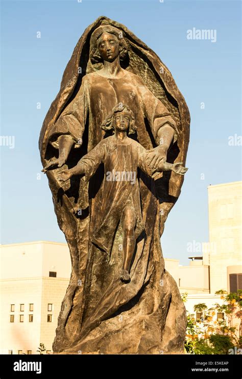 Mater Dei Hospital in Msida, Malta Stock Photo - Alamy