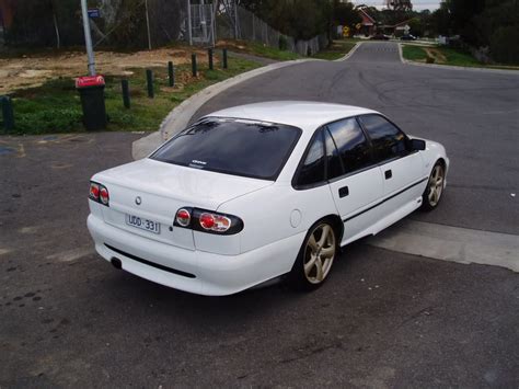 Holden Commodore VR:picture # 14 , reviews, news, specs, buy car