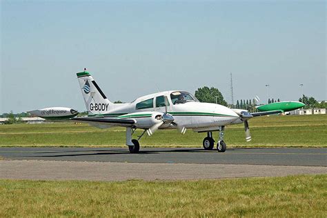 Cessna 310 - Price, Specs, Photo Gallery, History - Aero Corner