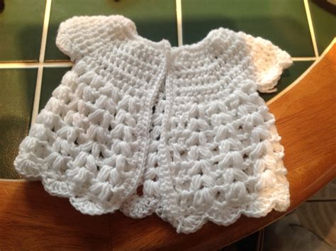 Free crochet baby cardigan pattern | kawaiiblythe