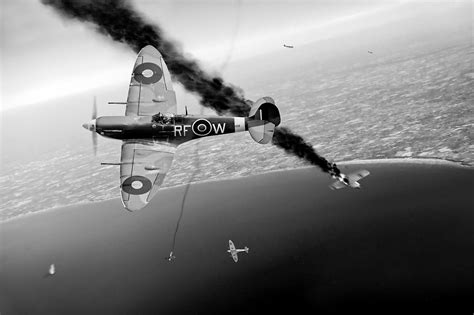 F L I G H T A R T W O R K S | Spitfires in Channel dogfight art prints ...