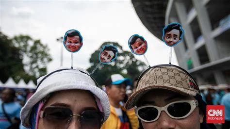 Masses of Prabowo-Gibran supporters flock to GBK