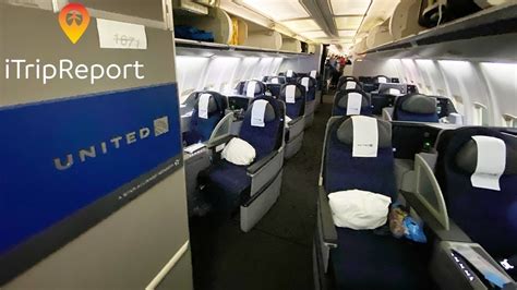 NEW INTERIOR United 757-200 Transcontinental Business Class Trip Report ...