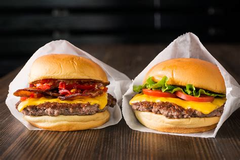 Shake Shack Now Open in the West Loop | Chicago Food Magazine