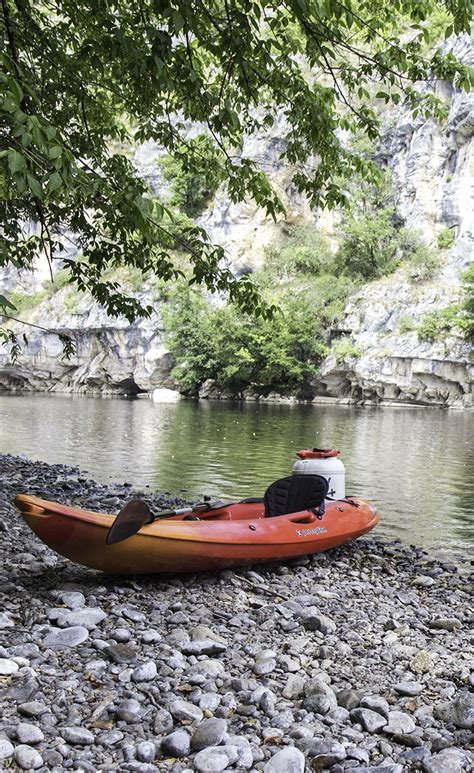 Kayaking down the Dordogne in France | Dordogne, Kayaking, Dordogne river