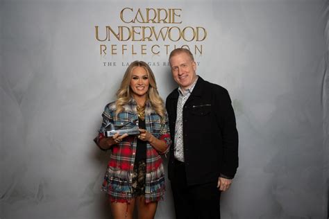 CARRIE RECEIVES SOUNDEXCHANGE HALL OF FAME AWARD - Carrie Underwood ...