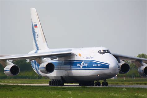 Antonov AN-124 | a380.boards.net