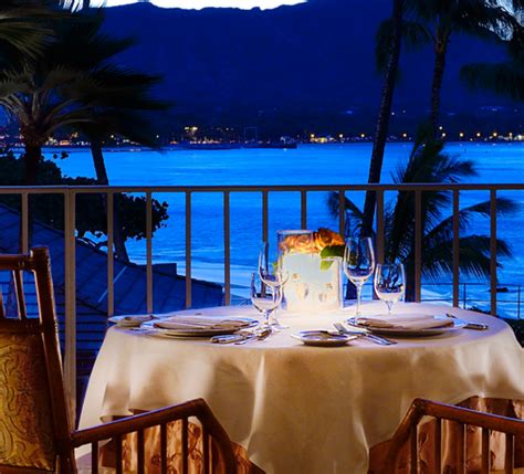 The 6 Best Restaurants in Oahu - Elite Traveler