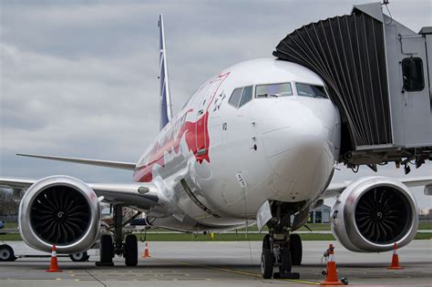 LOT Polish Airlines receives its first 1st Boeing 737 MAX post ...