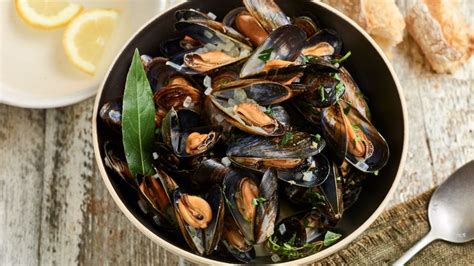 A classic French shellfish recipe: moules mariniére, or mussels in ...