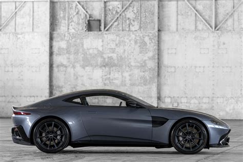 70 Stunning Years Of Aston Martin Vantage – Autowise