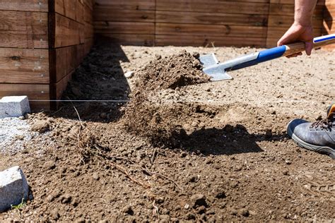 How to Get Free Fill Dirt for Your Yard