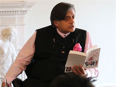 7 Best Shashi Tharoor Books to increase your Vocabulary...