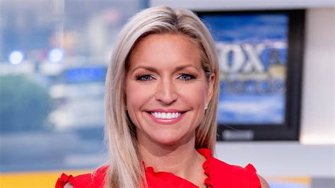 Ainsley Earhardt Bio, Age, Mother, Married, Fox News