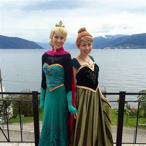 Anna and Elsa | Elsa costume, Disney princess halloween costumes ...