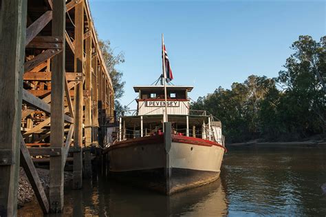 Port of Echuca Discovery Centre - Family Parks