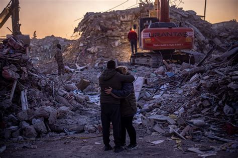 Türkiye Eyes Post-quake Reconstruction, Syrians Seek More Aid