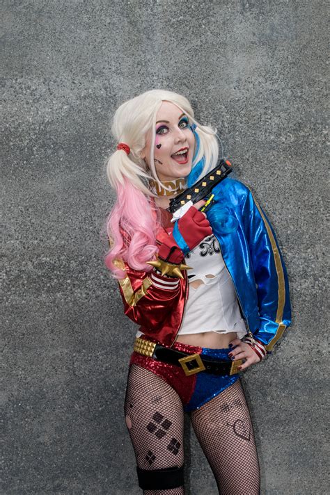 Harley quinn cosplay by epicmeerkat99 on DeviantArt